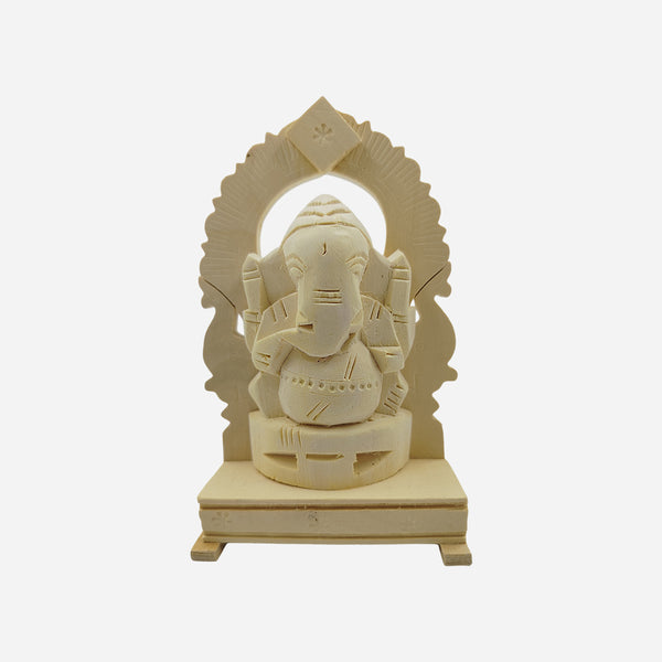 Vellerukku Vinayagar with Arch