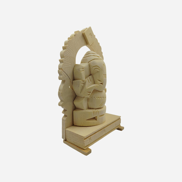 Vellerukku Vinayagar with Arch