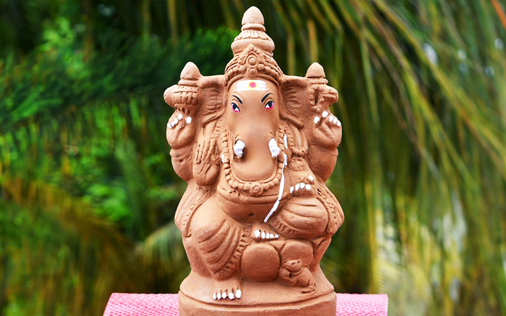 The Shift to Organic Ganesh Statues: A Sustainable Choice for a Greener Tomorrow